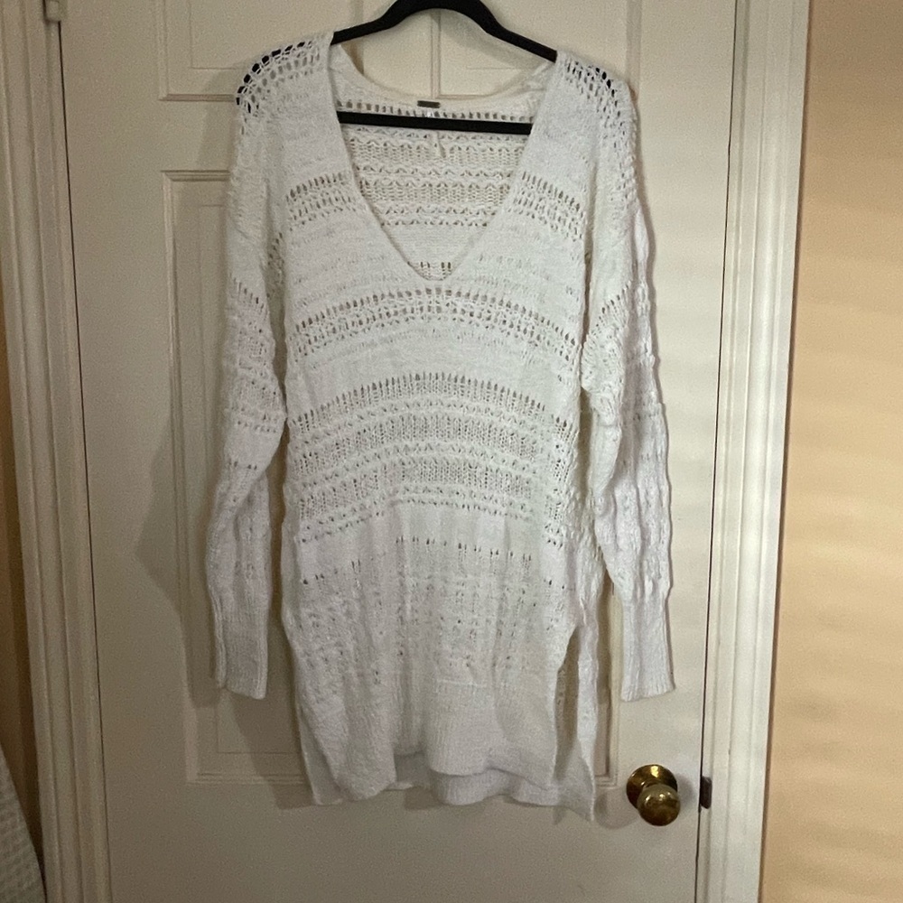 Free People Women's Size Small Songbird Ivory Oversized V-neck Sweater